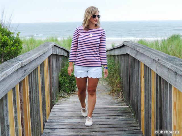 48005_stripes-at-the-shore-j-crew-striped-tee-scalloped.jpg